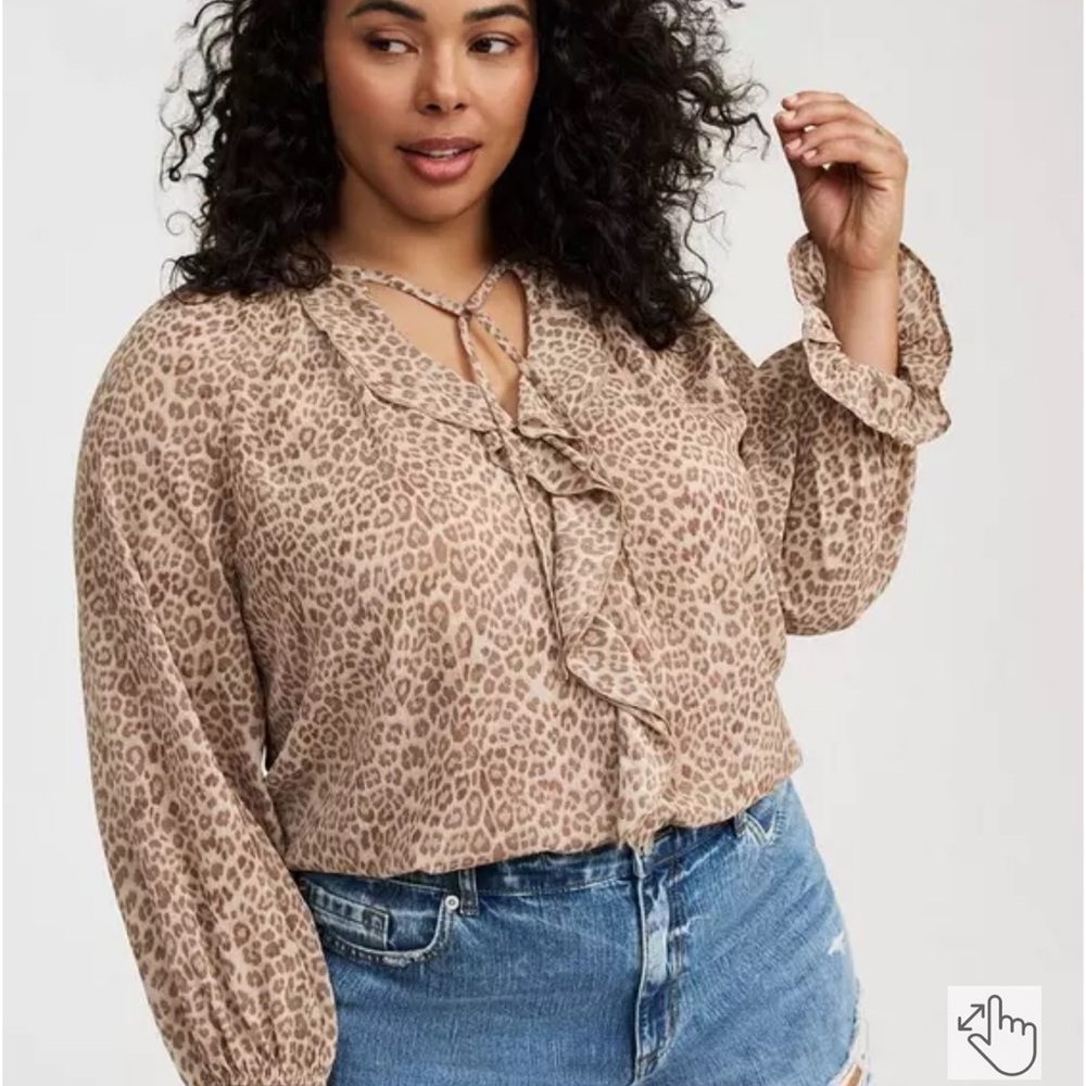 Torrid Leopard Print Ruffle Blouse 14/16 Size 1